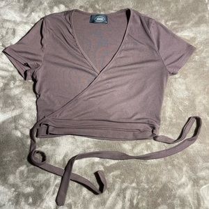 Wrap Crop Top With Tie in Brown Size S